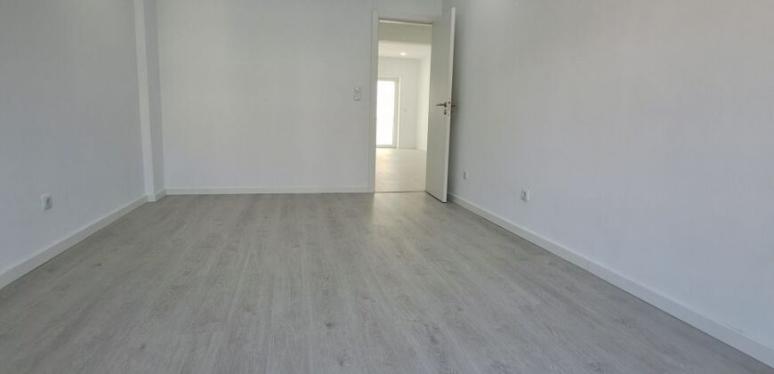 Apartamento T2 no Laranjeiro