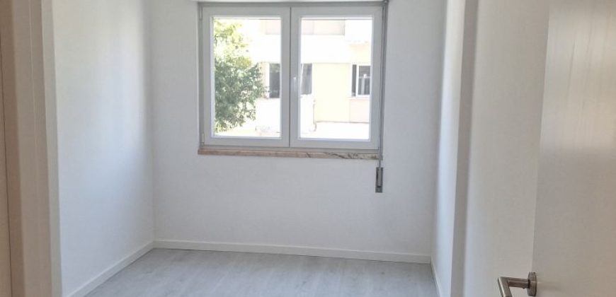 Apartamento T2 no Laranjeiro