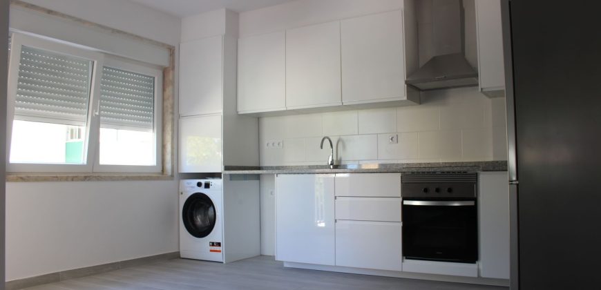 Apartamento T3 em Almada