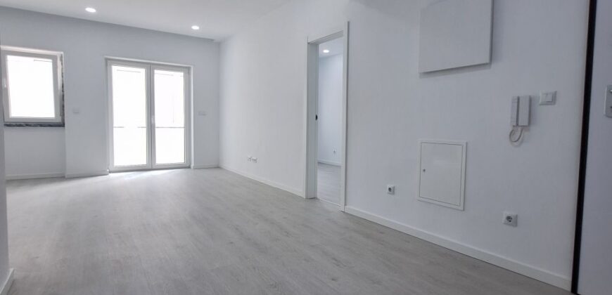 Apartamento T2 no Laranjeiro