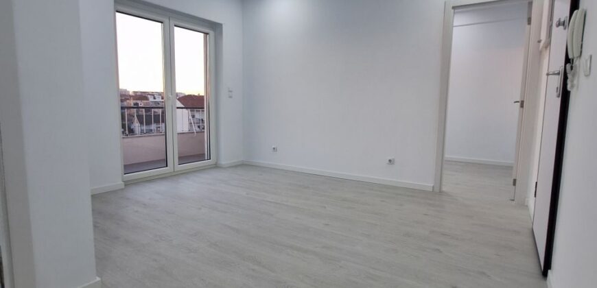 Apartamento T1 no Feijó