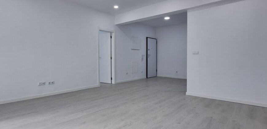 Apartamento T2 no Laranjeiro