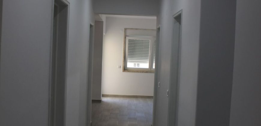 Apartamento T3 em Almada
