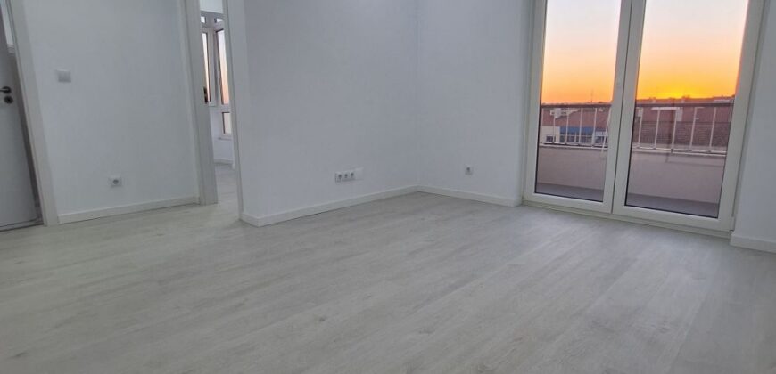 Apartamento T1 no Feijó